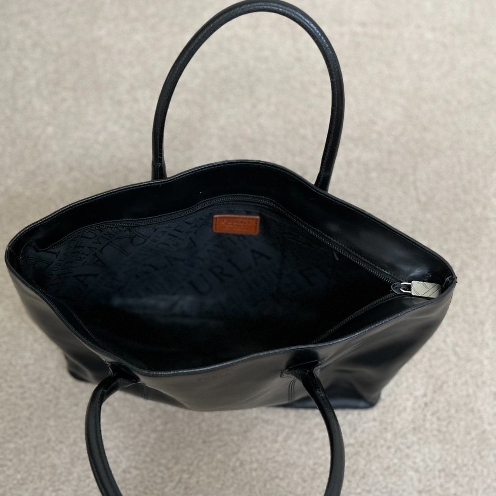 Tote - Picture 3 of 5